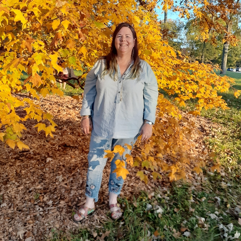 Meet your Posher, Julia